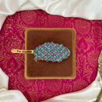 Oval Center Clip - Krishna blue and Rani pink