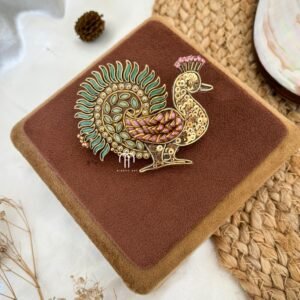 Peacock Center Clip - Turquoise Green And Baby Pink