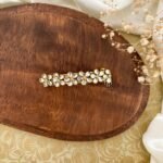 Kundan Center clips - Flower (White)